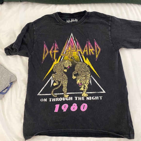 Tops - Band tee